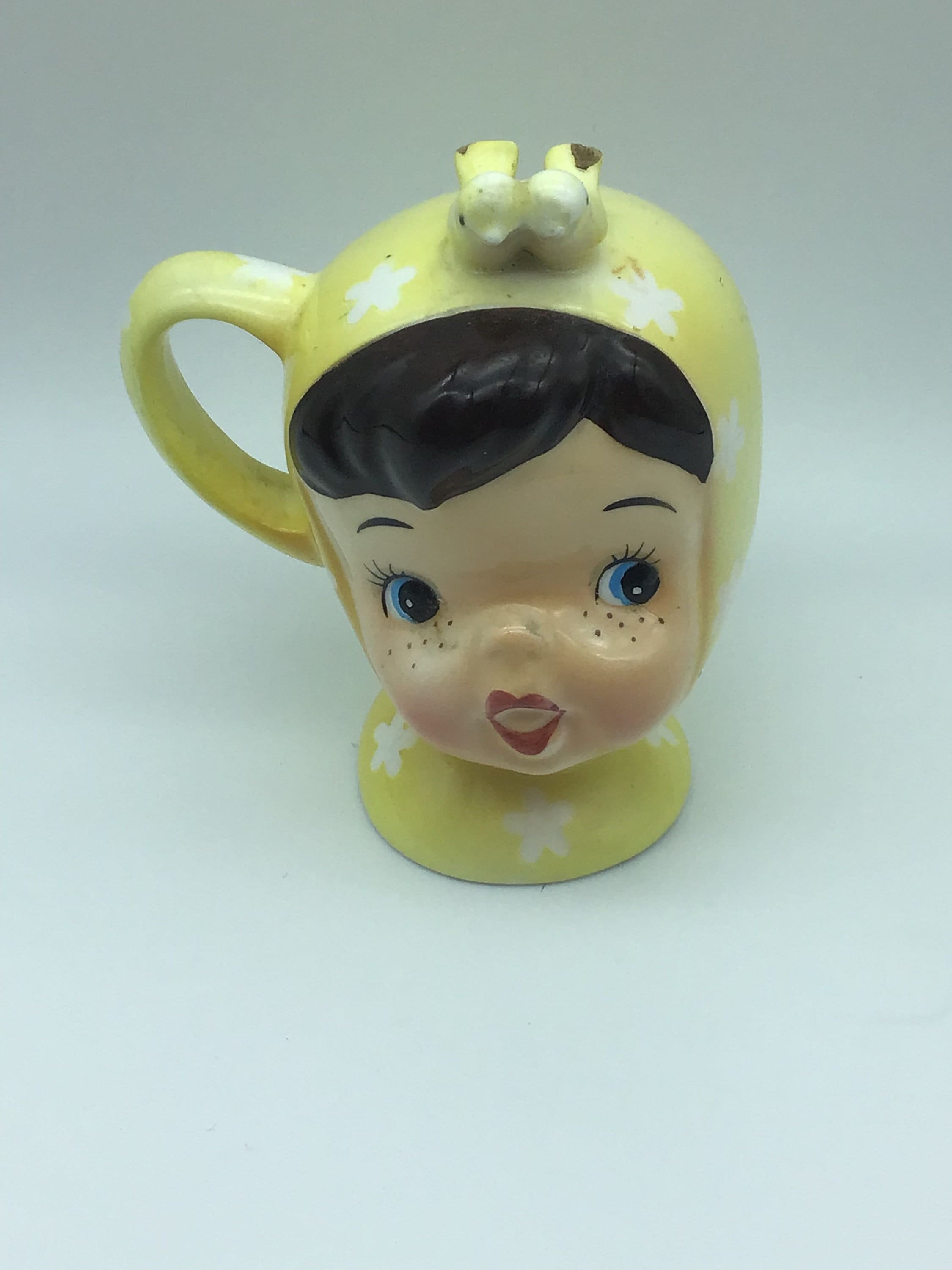 Napco Japan Miss Cutie Pie All Spice Kitchen Shaker Mid