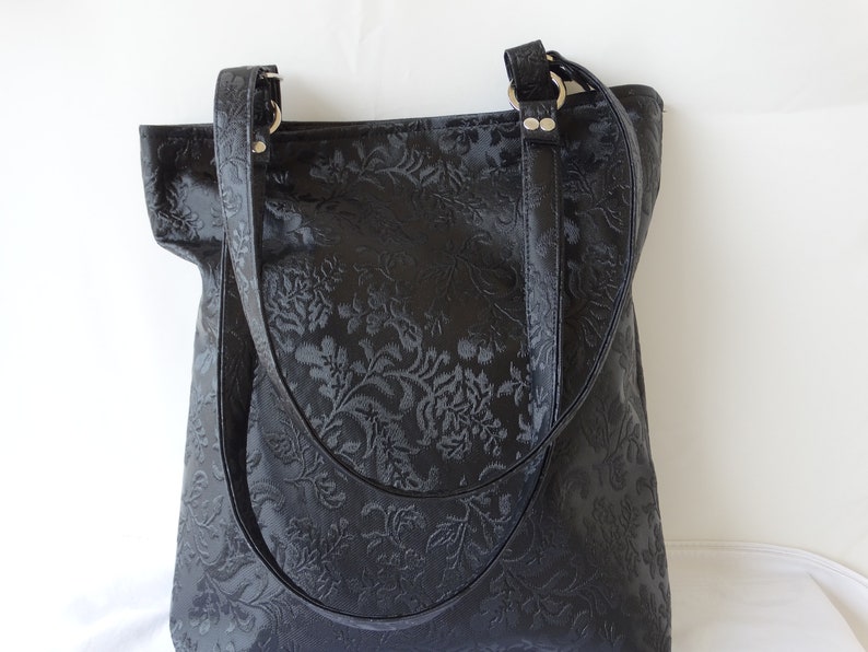 big black tote