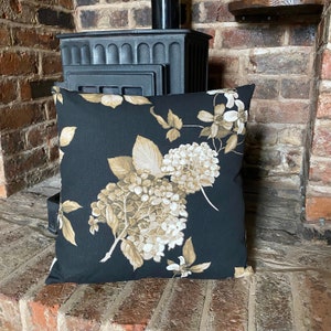 1079. Handmade HYDRANGEA on BROWN 100% Cotton Cushion Cover.  Various sizes