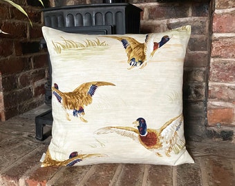 1220. Handmade Country Duck, Handmade Cushion Cover, 14x14"