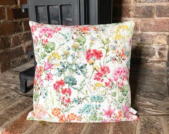 1112. Handmade HIBISCUS SPRING floral 100% cotton cushion cover, Various sizes