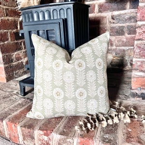 1556. FLORA Soft green Block print  Linen Look 100% Cotton Cushion Cover