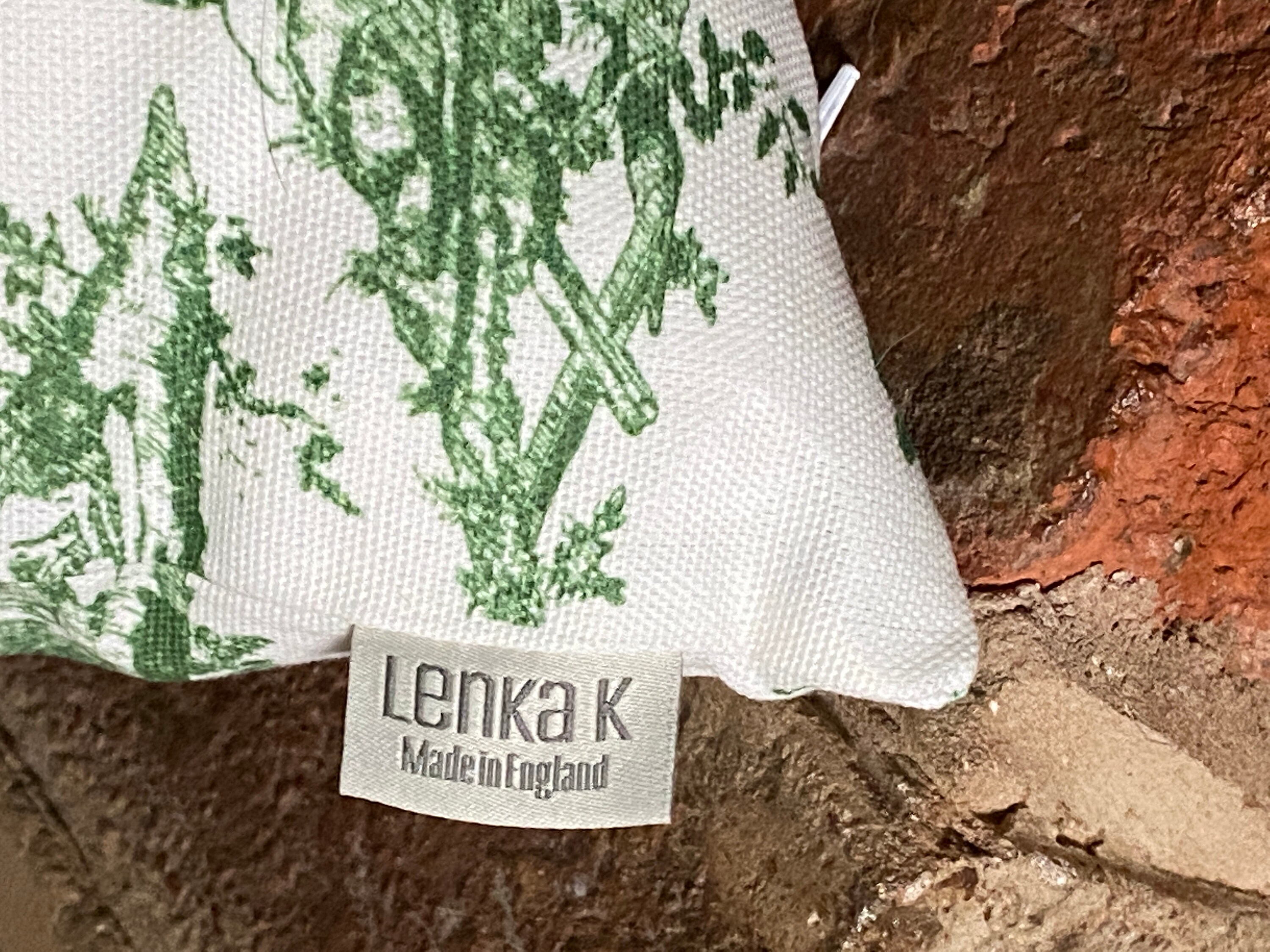 Tame Impala 2019 Tour Band T-Shirt, Black, Men's Sm, Psych Pop Synth Pop, image size:3000x2250