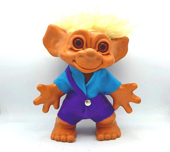 troll doll with glasses