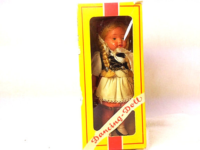 Vintage Windup Dancing Doll Sweetheart 1960s image 3