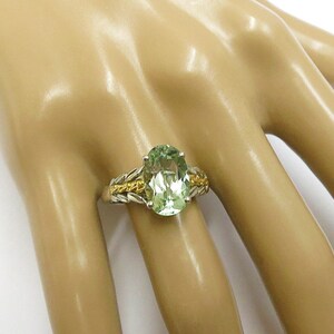 peridot ladies gold ring 18k image 5