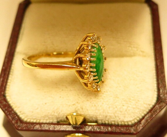 ladies 18k apple green jade ring - image 4