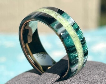 Emerald Green Diamond Dust ring Quartz Glow inlay DiamondCast - Green Black Ring - Resin Ring - Emerald Ring - Mens Wedding Ring - Glow Ring