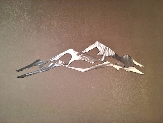 Steamboat Springs Colorado Resort Metal Wall Art Mountains Skiing Snowboarding Outdoors Nature Home Decor Vacation Bedroom Artwork 3 Ft.