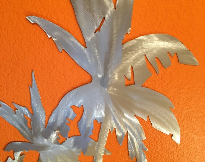 Palm Tree Beach Metal Wall Art – Tropical Ocean Decor for Coastal Home, Beach House or Patio – Handmade Aluminum Wall Hanging
