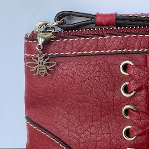 1.32 SHIPPING! Stainless Steel Bee Clip Add-On Charm and Lobster Clasp – For Notebook Junk Journal Planner; Zipper Pull; Stitch Marker
