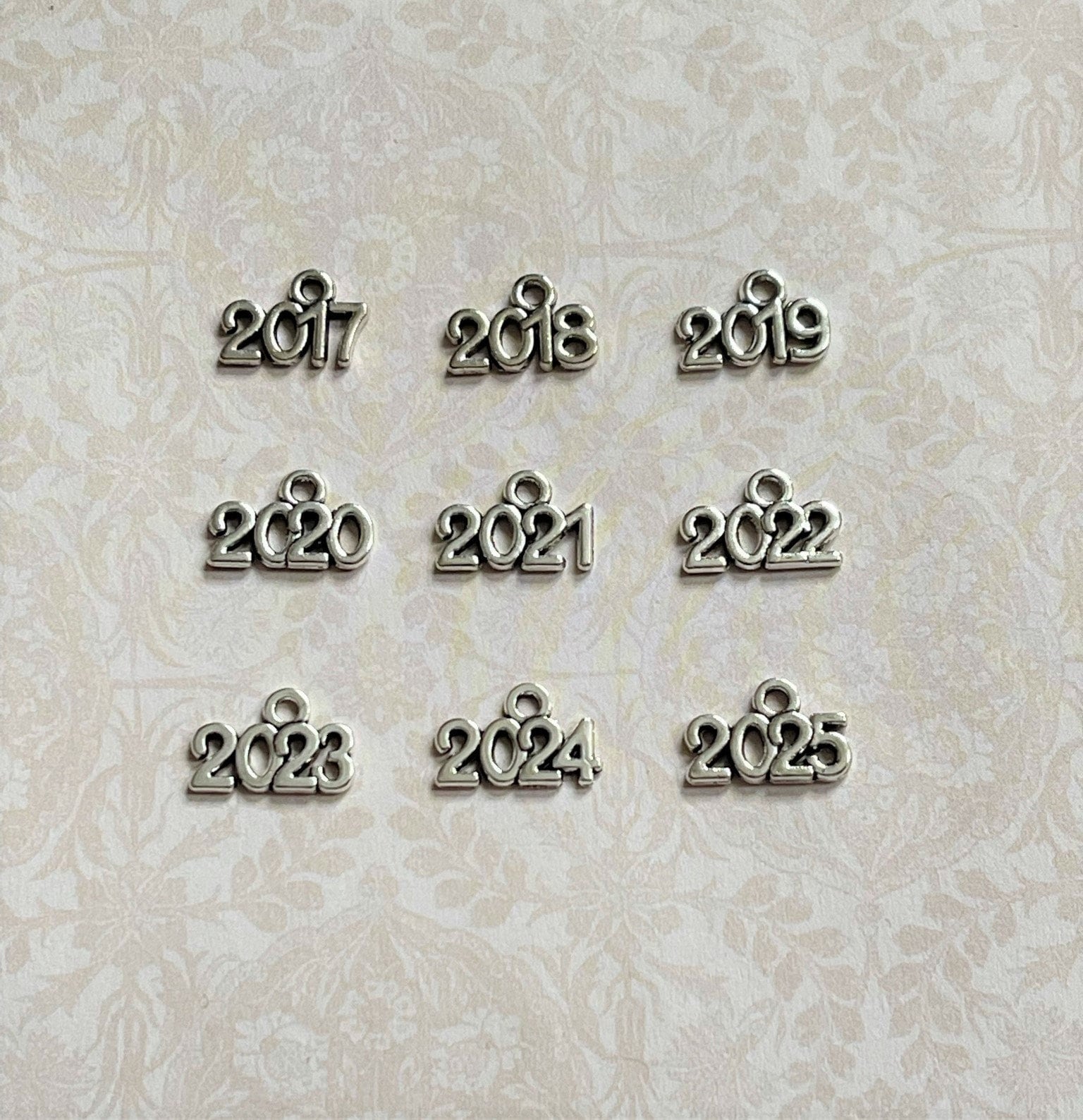 10 2024 Charms Silver Effect Leavers Charm for Keychain -  in