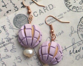 Lavender dangle Conchita earrings