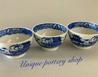 A beautiful collection of early English tea bowls