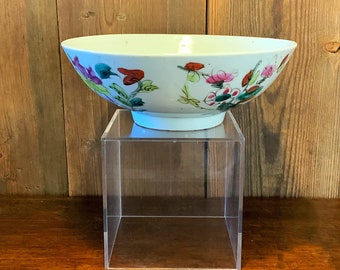 A stunning antique Chinese Qing period bowl