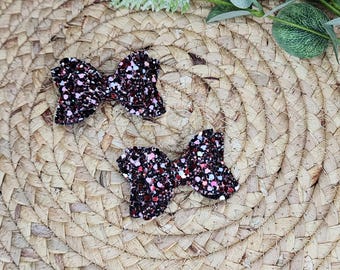 Black Heart speckled glitter leather piggies, valentine's day bow, leather bow, glitter bow, hair bow, clip bow, piggies, glitter bows