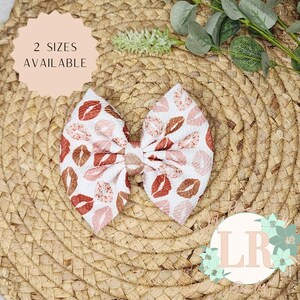 Kiss Lips bows, valentine&#39;s day bow, clip bow, baby bow, newborn bow, nylon bow, bullet fabric bow