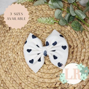 black Heart hair bows, valentine&#39;s day bow, clip bow, baby bow, newborn bow, nylon bow, bullet fabric bow, white black bow
