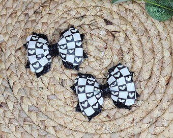 black heart leather piggies, valentine's day bow, leather bow, glitter bow, hair bow, clip bow, piggies, glitter bows, pinch bows