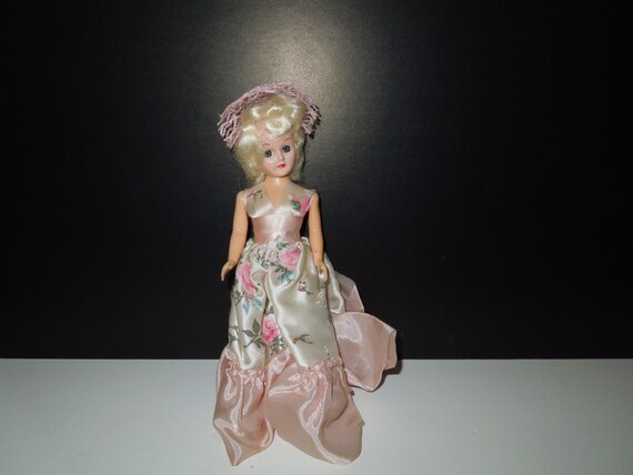arco dolls of the world