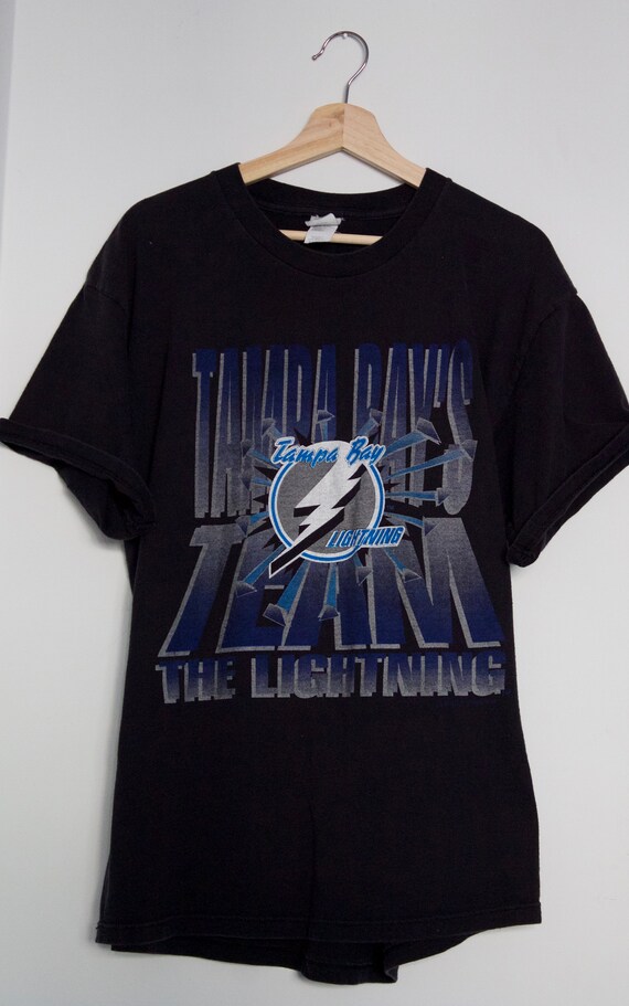 vintage tampa bay lightning shirt