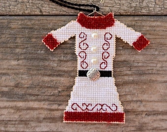 North Pole Couture Collection Cross Stitch : Mrs. Claus Dress
