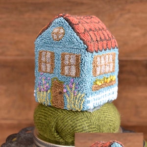 Myrt&#39;s Cozy Cottage Punch Needle Pattern + Fabric