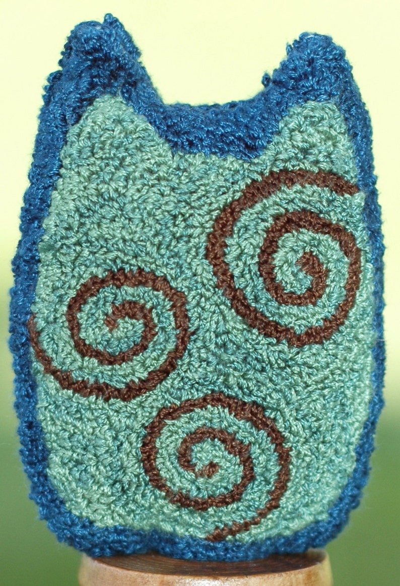 Ollie the Owl Punch Needle Pattern & Fabric image 3