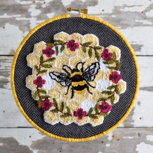 Bee Kind Punch Needle Pattern + Fabric
