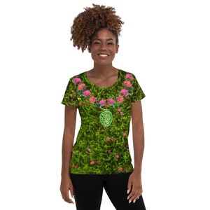Polynesian Island Goddess with Heart Running Costume Women&#39;s Athletic T-shirt
