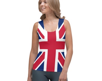 Puede incluir: Un top sin mangas con un diseño de bandera de la Unión Jack impreso. El top es blanco con acentos rojos y azules.