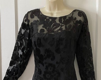 ANNE FOGARTY Vintage Burnout Velvet LBD Dress - Black Devorē Floral Burned-out Velvet/Silk 1960’s Vintage Chemise Dress by Anne Fogarty