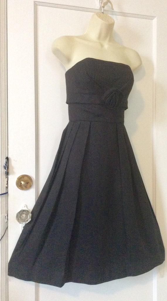 Jeune Leique CHERBERG Dress - Black Flower-Appliq… - image 5