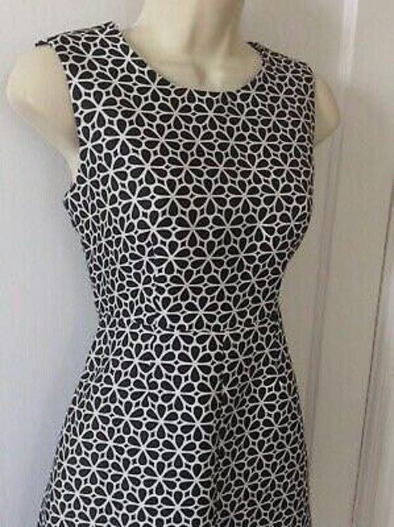 DVF Carpreena Dress Ivoryblack Floral Carpreena Sleeveless Shift Dress Diane Von Furstenberg Size 0 Etsy