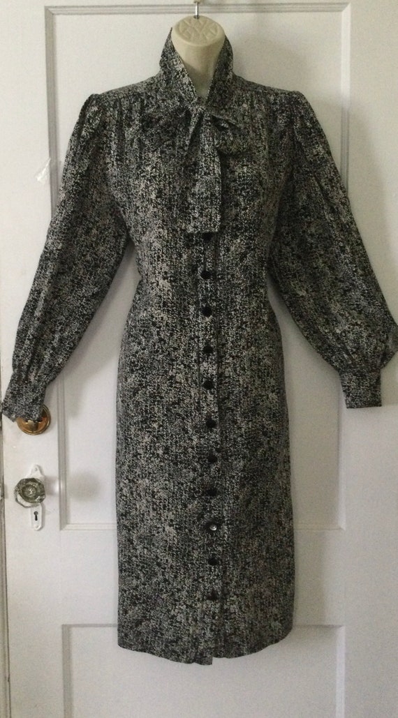 ADELE SIMPSON Silk Vintage Shirt-Dress - Black/Wh… - image 3