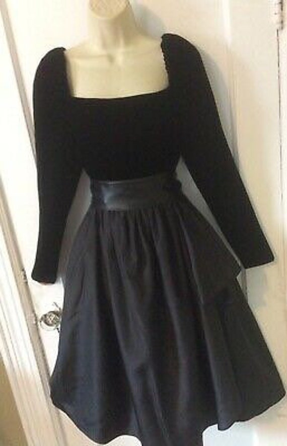 Bill Blass Vintage Dress - Black Velvet/Taffeta L… - image 8