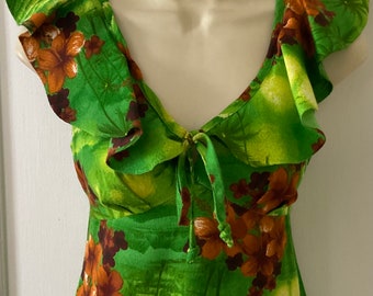Vintage 1960s Hawaiian Maxi Dress – Green Floral Aloha Barkcloth, Size 4