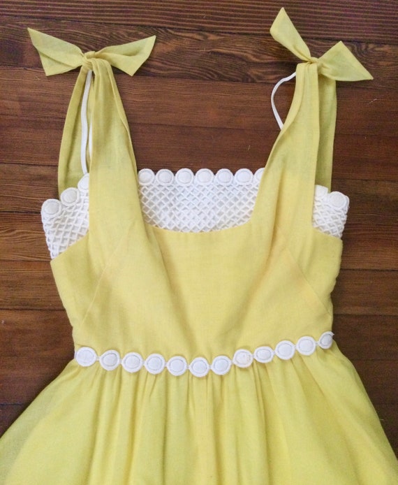 Yellow EMMA DOMB Crochet 1960’s Dress - Yellow Ti… - image 6