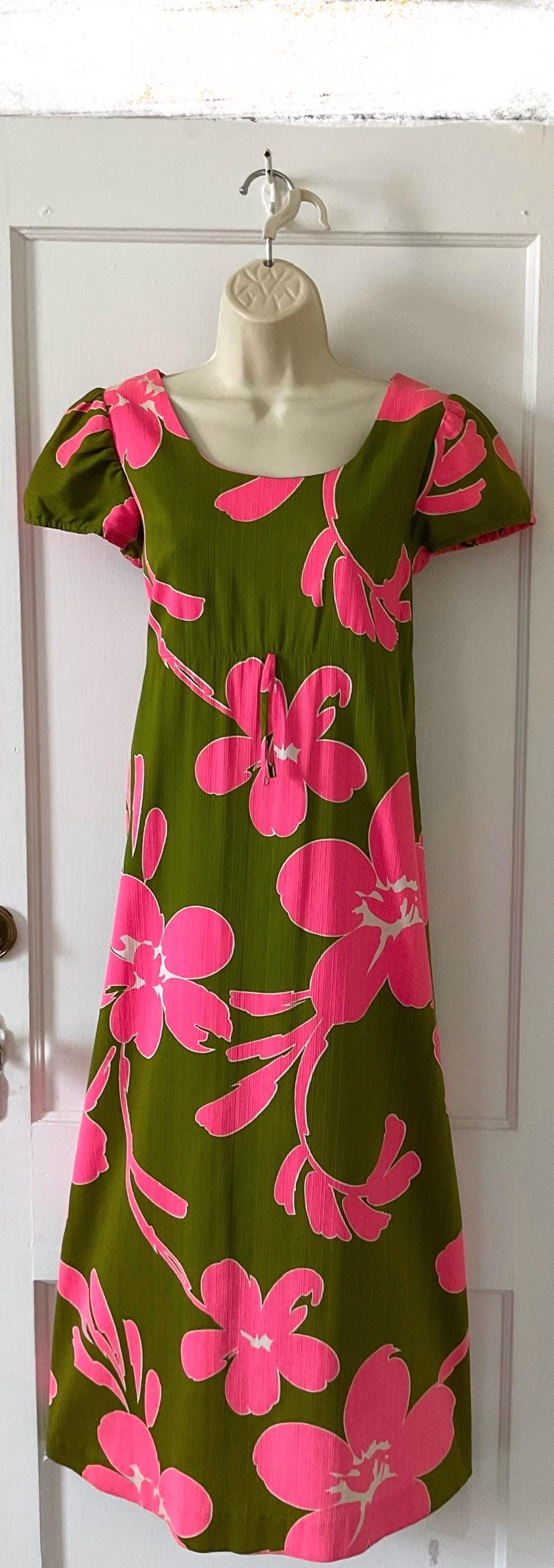 Mcinerny Hawaii 1970's Vintage Floral Hawaiian Aloha Maxi