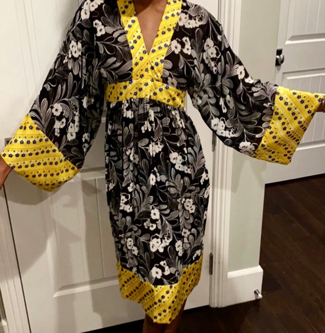 2000's Y2K DURO OLOWU Black/white/yellow Floral Dress