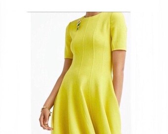 Oscar De La Renta Short Sleeve Flared Panel Dress - Lemon Yellow Crepe Woolblend Circular Cut Panel Fit and Flare OSCAR De La RENTA Dress