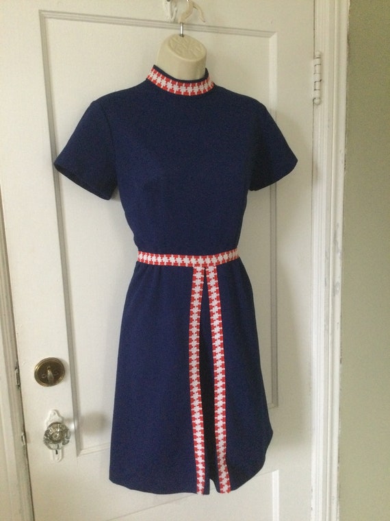 Navy-Blue Short Sleeve 1960’s Vintage Mod Dress -… - image 8