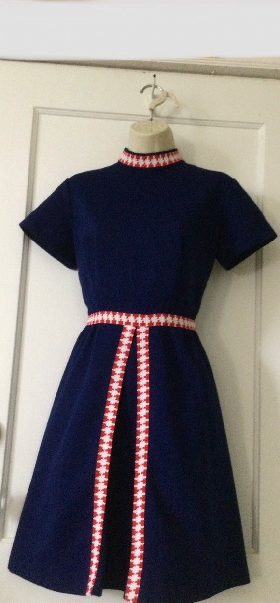 Navy-Blue Short Sleeve 1960’s Vintage Mod Dress -… - image 5