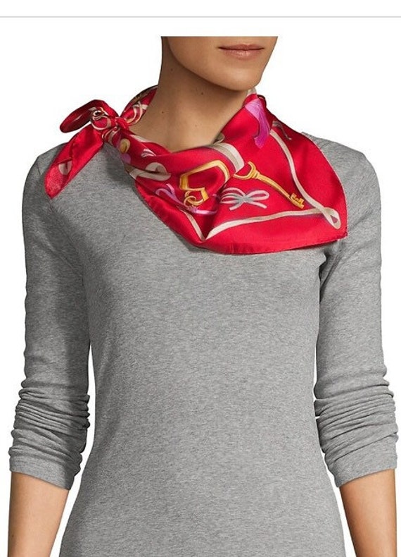Red MOSCHINO BOUTIQUE Scarf - Red/Khaki Silk Char… - image 8