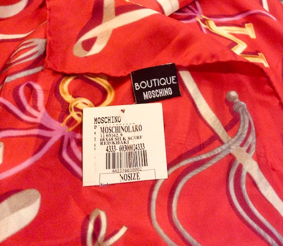 Red MOSCHINO BOUTIQUE Scarf - Red/Khaki Silk Char… - image 3