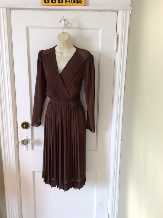 Albert Nipon Vintage Dress - Brown Pleated 1970’s