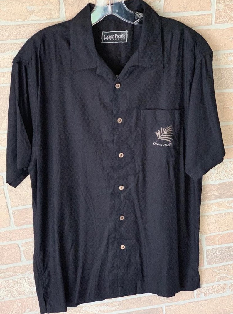 Island Plantation mens hawaiian button Ocean Pacific shirt black rayon cotton medium camp short sleeve