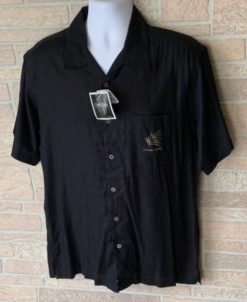 Island Plantation mens hawaiian button Ocean Pacific shirt black rayon cotton medium camp short sleeve