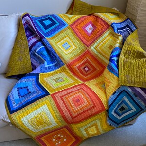 Modern Log Cabin Quilt: Colorful Geometric Throw, 58&quot; x 58&quot;