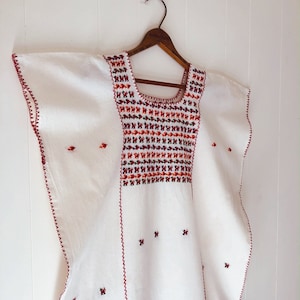vintage Mexican dress, embroidered Mexican dress, cotton embroidered dress